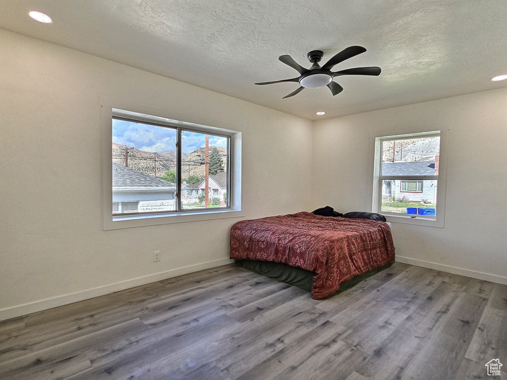 Photo 16 for MLS #2110116 at 154 D St