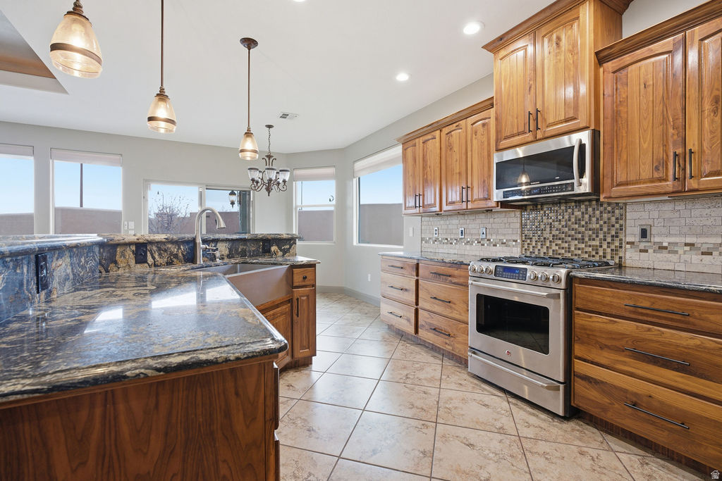 485 N LA RUTA DR Washington, UT 84780