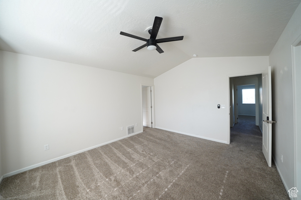 Photo 13 for MLS #2110124 at 4197 Cresthaven Ln