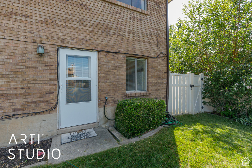 22 W 3500 S Bountiful, UT 84010