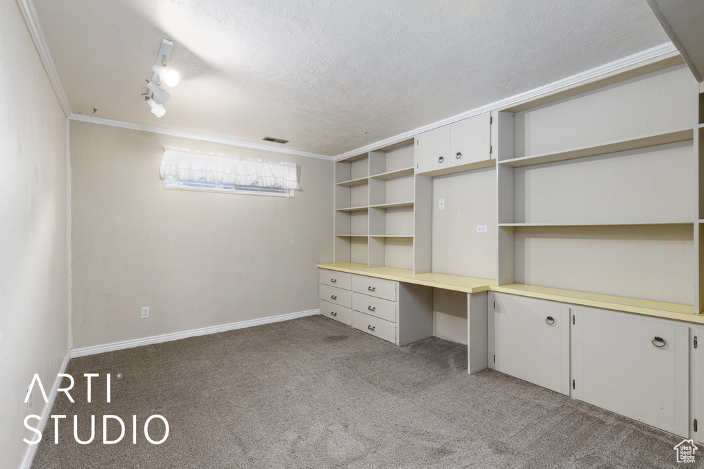 22 W 3500 S Bountiful, UT 84010