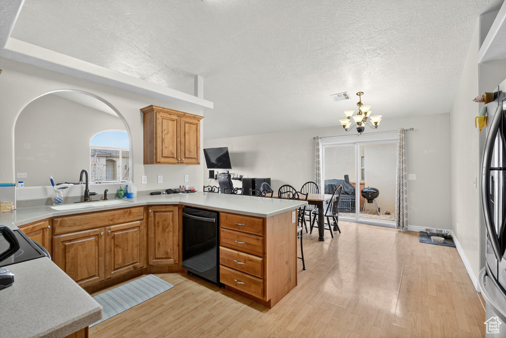 Photo 11 for MLS #2110128 at 1314 E Pine Valley St