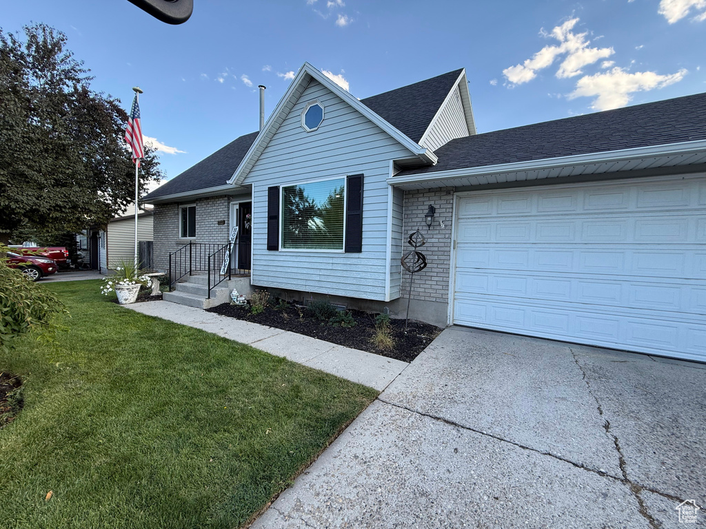 4923 W SILVERTIP DR Kearns, UT 84118