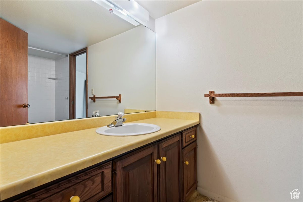 8764 S RUSSELL PARK RD Cottonwood Heights, UT 84121