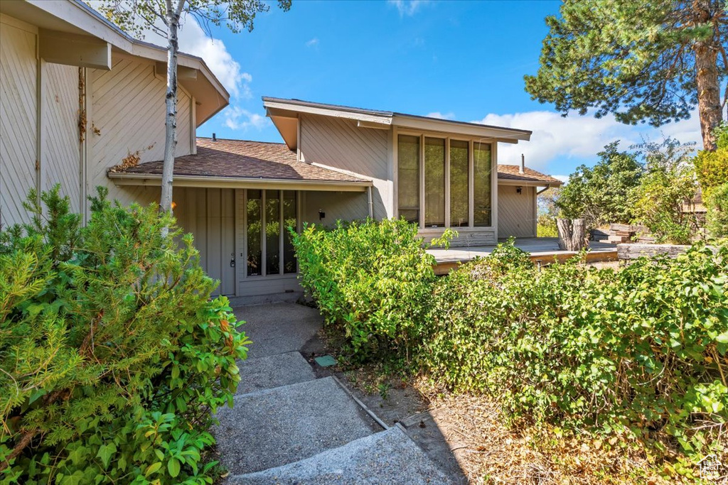 8764 S RUSSELL PARK RD Cottonwood Heights, UT 84121
