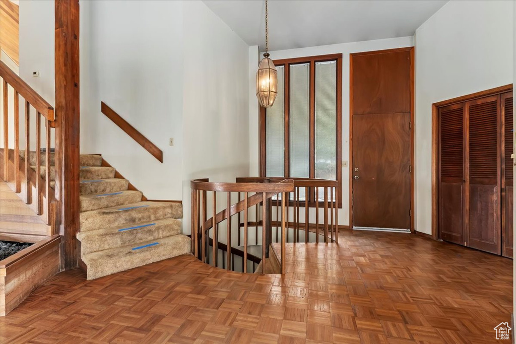 8764 S RUSSELL PARK RD Cottonwood Heights, UT 84121