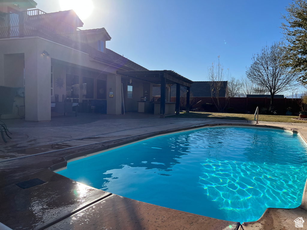 Photo 3 for MLS #2110136 at 969 E Outlaw Gulch
