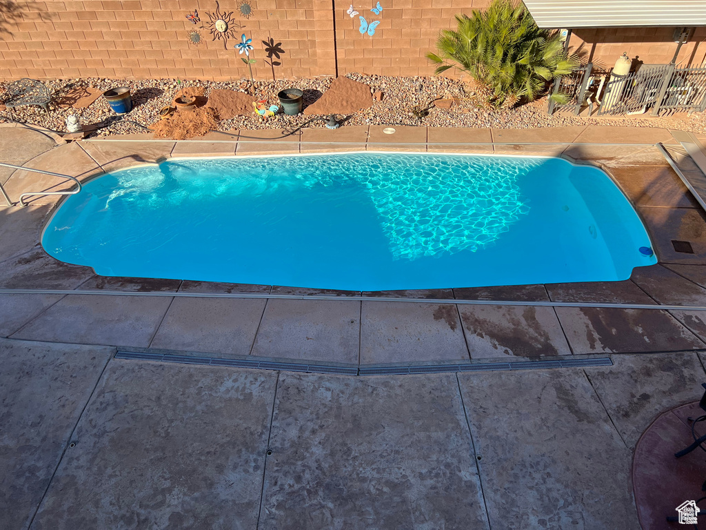 Photo 4 for MLS #2110136 at 969 E Outlaw Gulch