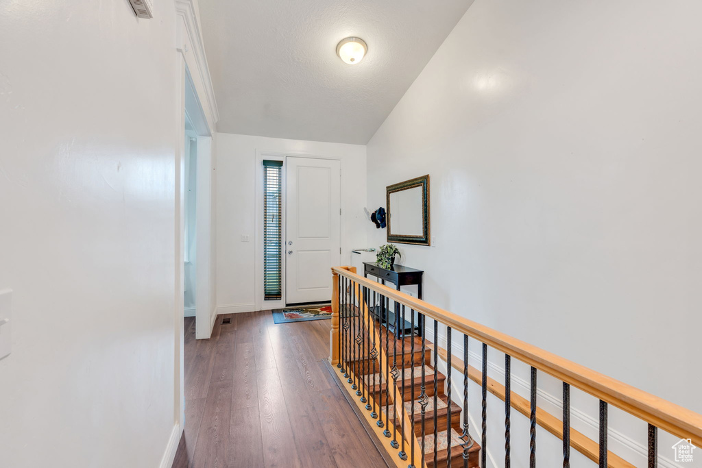 Photo 2 for MLS #2110139 at 691 E 1600 South