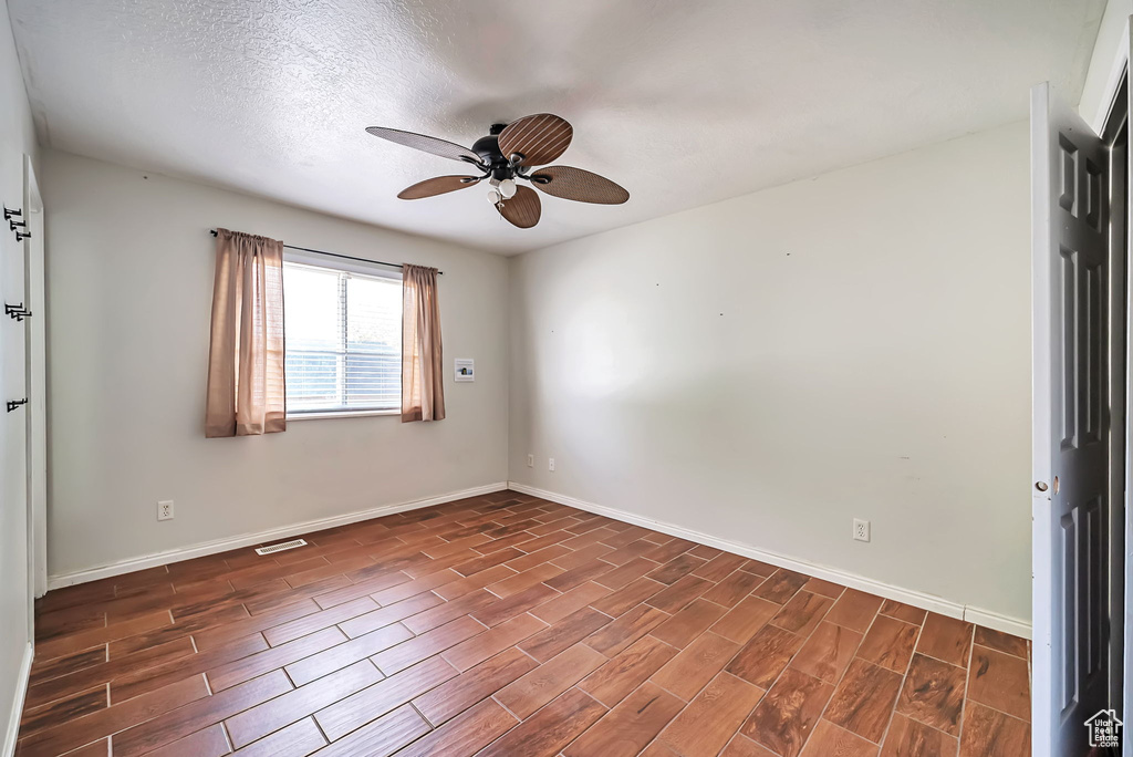 Photo 12 for MLS #2110142 at 1701 E Sunrise Dr