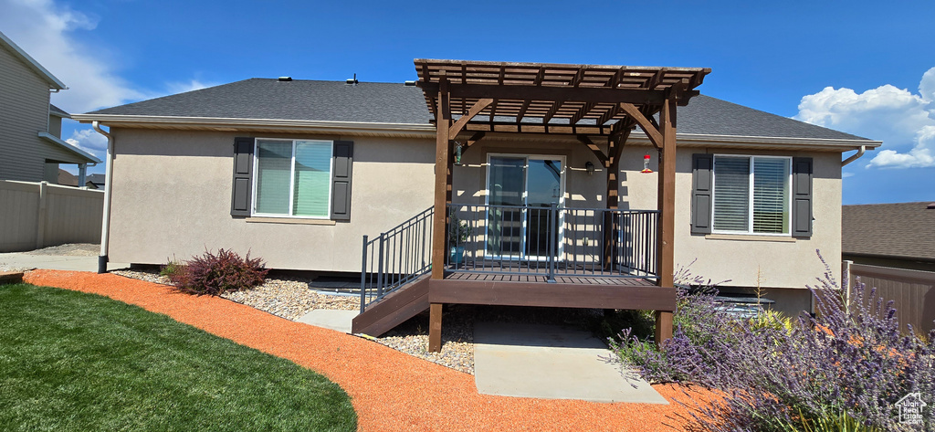 203 W CARACARA ST Saratoga Springs, UT 84045