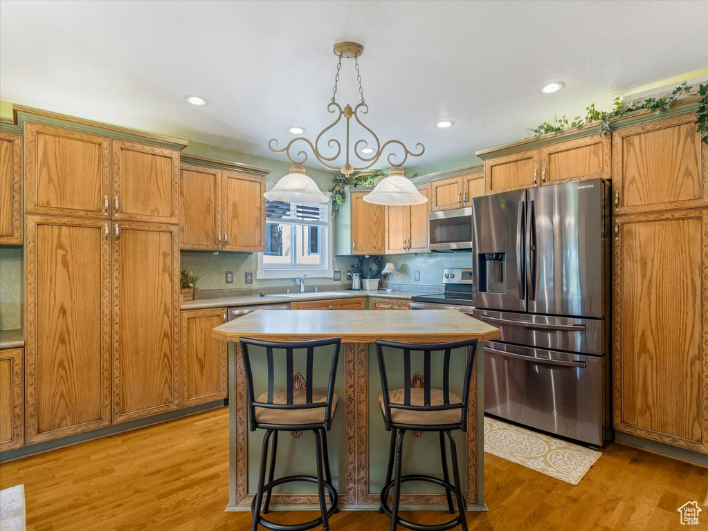 6222 S WESTBROOK DR Taylorsville, UT 84129