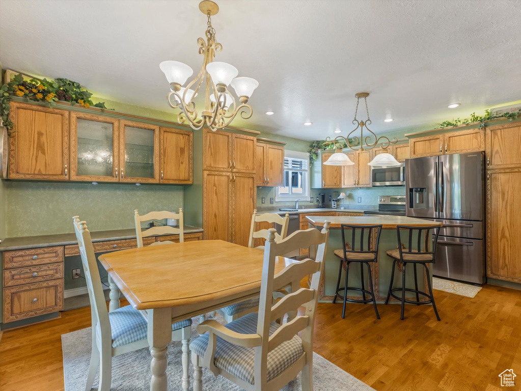 6222 S WESTBROOK DR Taylorsville, UT 84129