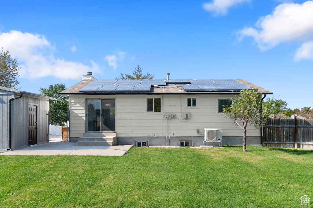Photo 18 for MLS #2110146 at 4319 W Tidwell St