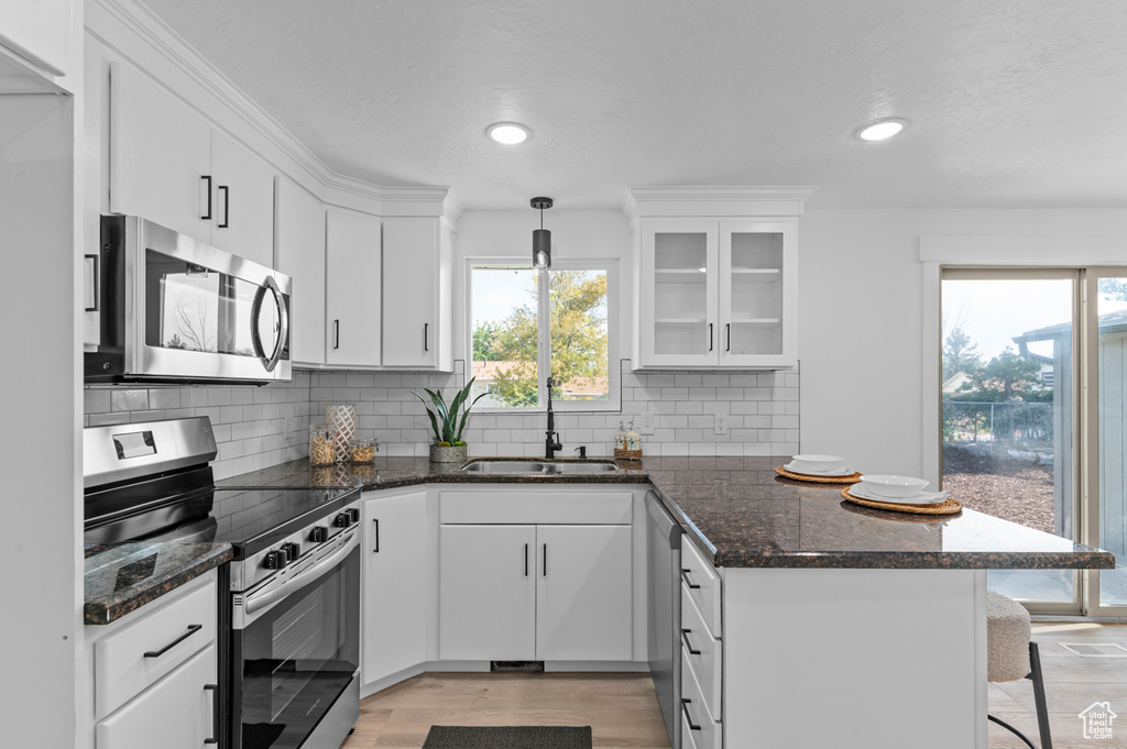 Photo 6 for MLS #2110146 at 4319 W Tidwell St