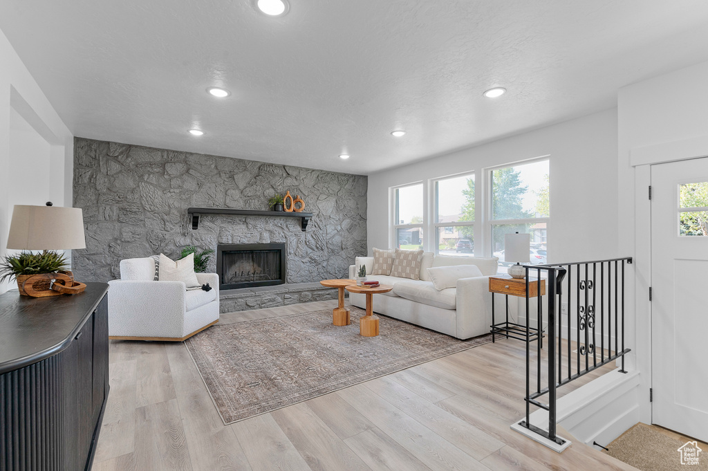 Photo 2 for MLS #2110146 at 4319 W Tidwell St
