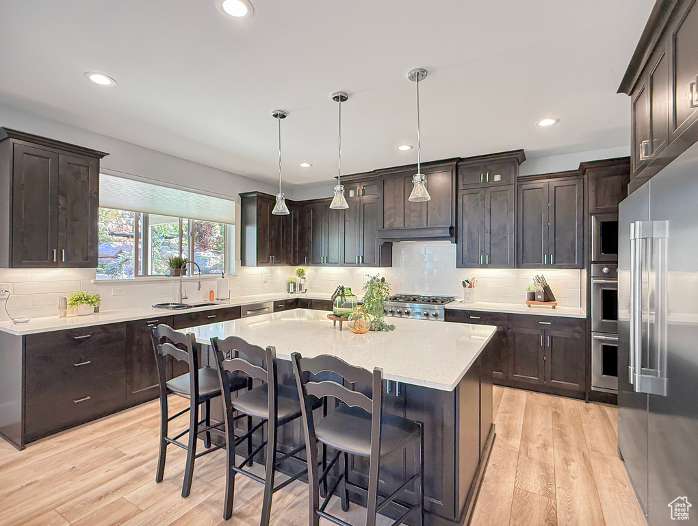 822 E MOUNTAIN RD North Ogden, UT 84414