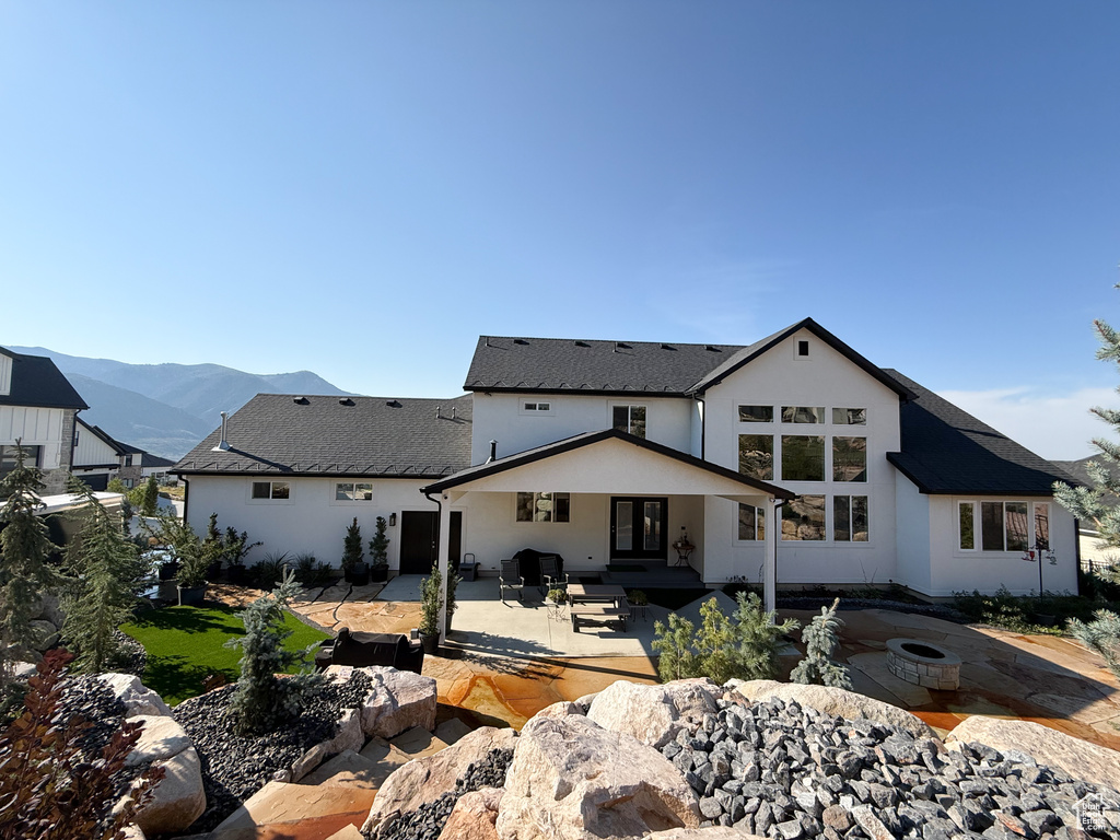 822 E MOUNTAIN RD North Ogden, UT 84414