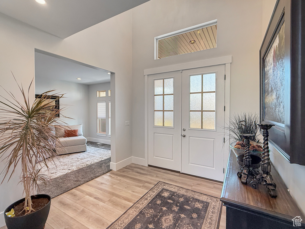822 E MOUNTAIN RD North Ogden, UT 84414