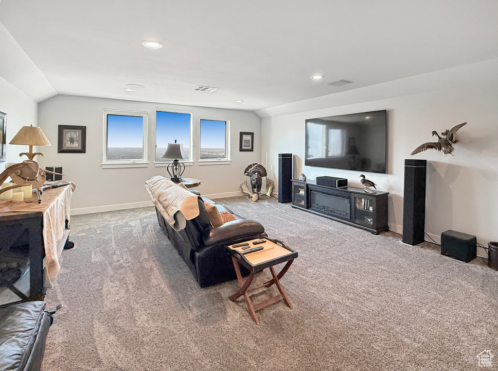 822 E MOUNTAIN RD North Ogden, UT 84414