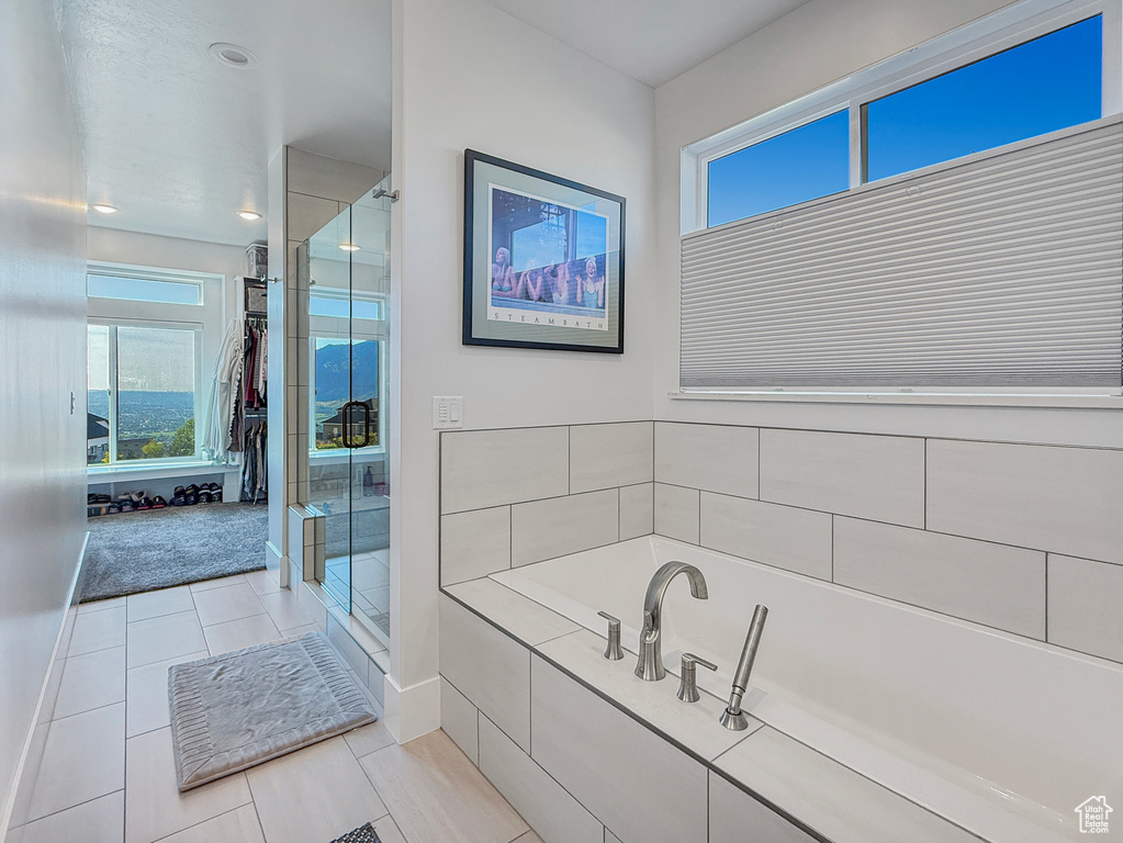 822 E MOUNTAIN RD North Ogden, UT 84414