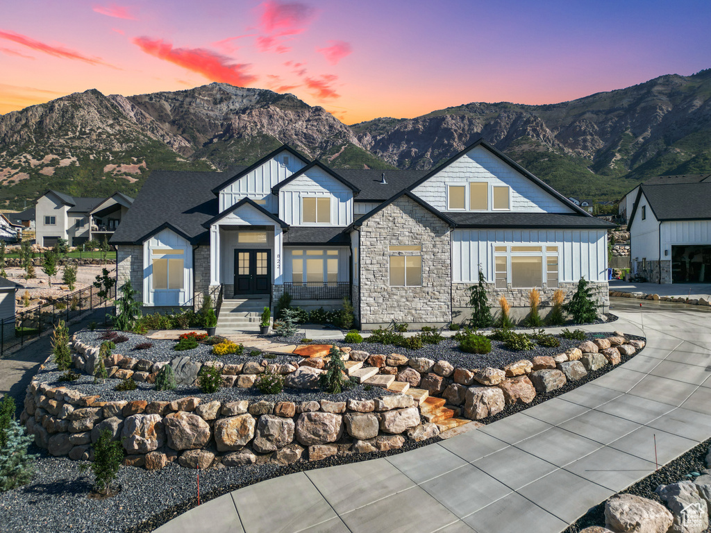 822 E MOUNTAIN RD North Ogden, UT 84414