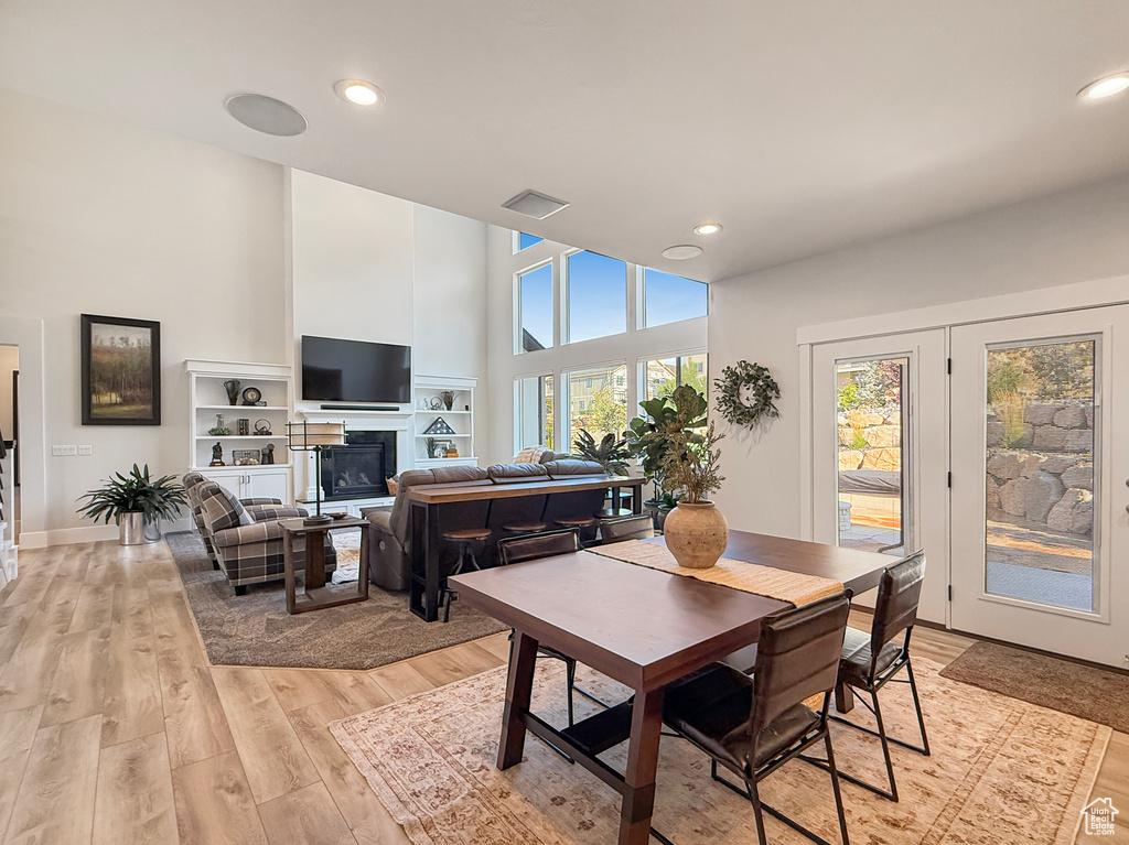 822 E MOUNTAIN RD North Ogden, UT 84414