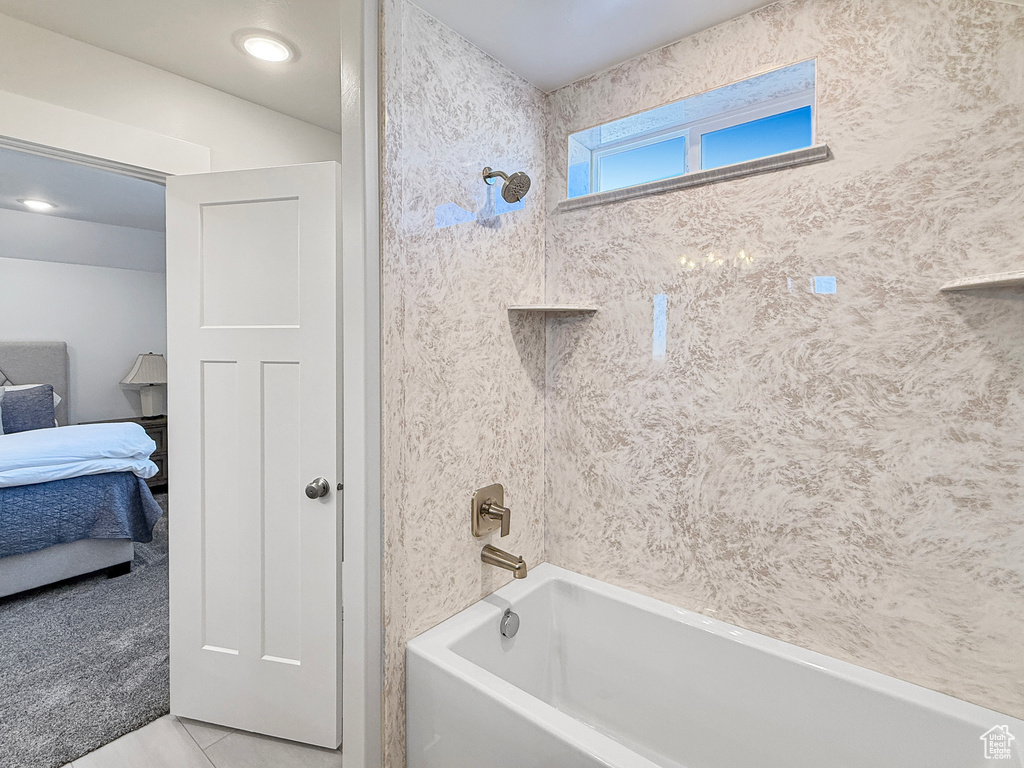 822 E MOUNTAIN RD North Ogden, UT 84414