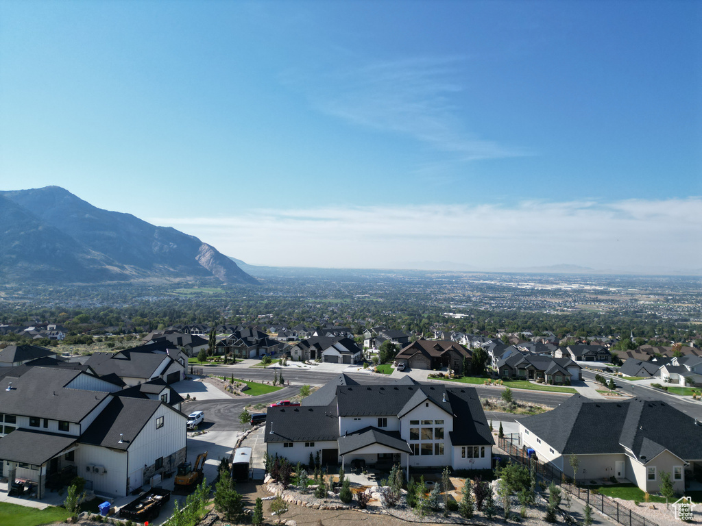 822 E MOUNTAIN RD North Ogden, UT 84414