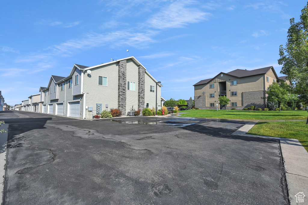Photo 33 for MLS #2110155 at 1583 N 400 West #103