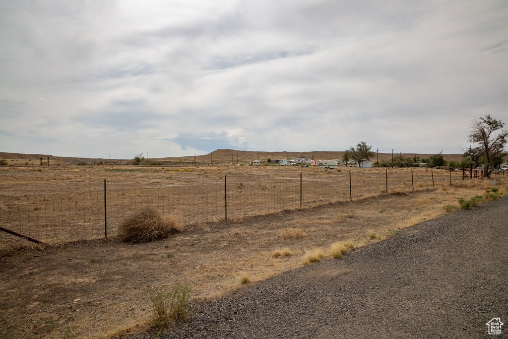 68 N KING ST Thompson, UT 84540