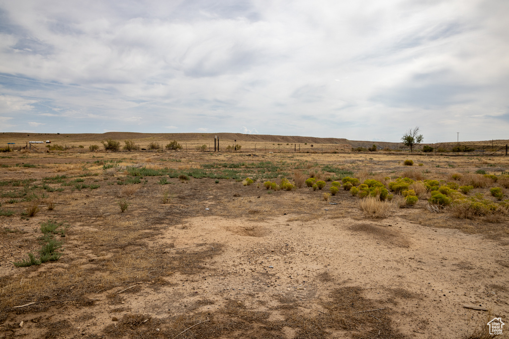 68 N KING ST Thompson, UT 84540