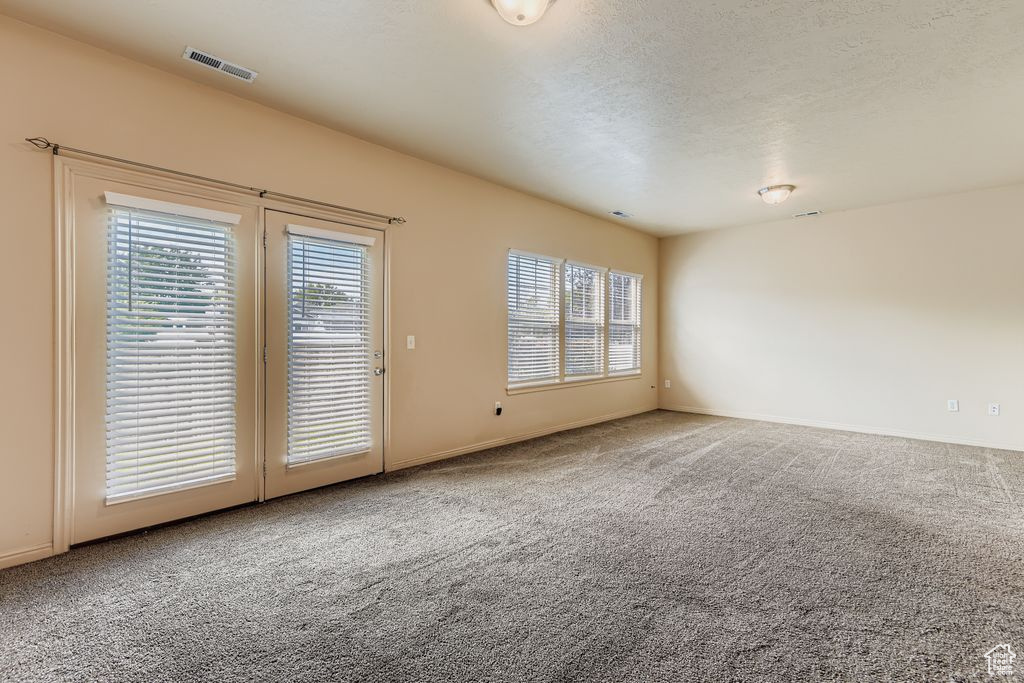 773 W CLUB OAKS DR Sandy, UT 84070