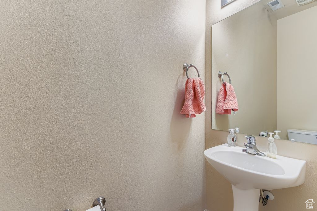 773 W CLUB OAKS DR Sandy, UT 84070