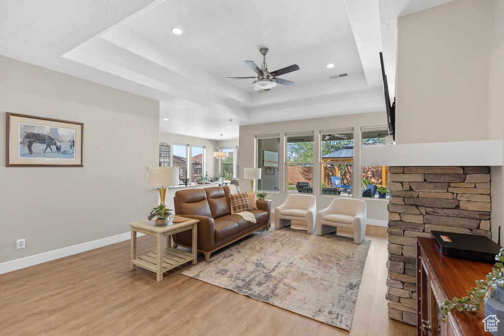 Photo 7 for MLS #2110175 at 871 N Via Del Medio
