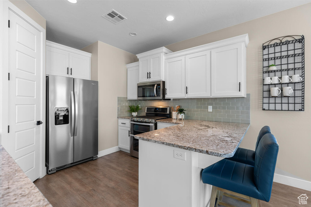 Photo 10 for MLS #2110175 at 871 N Via Del Medio