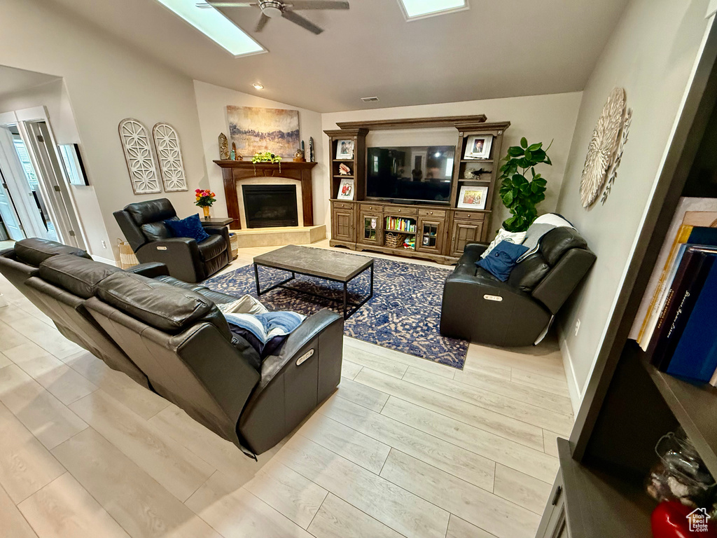 239 BRYCE DR Kaysville, UT 84037