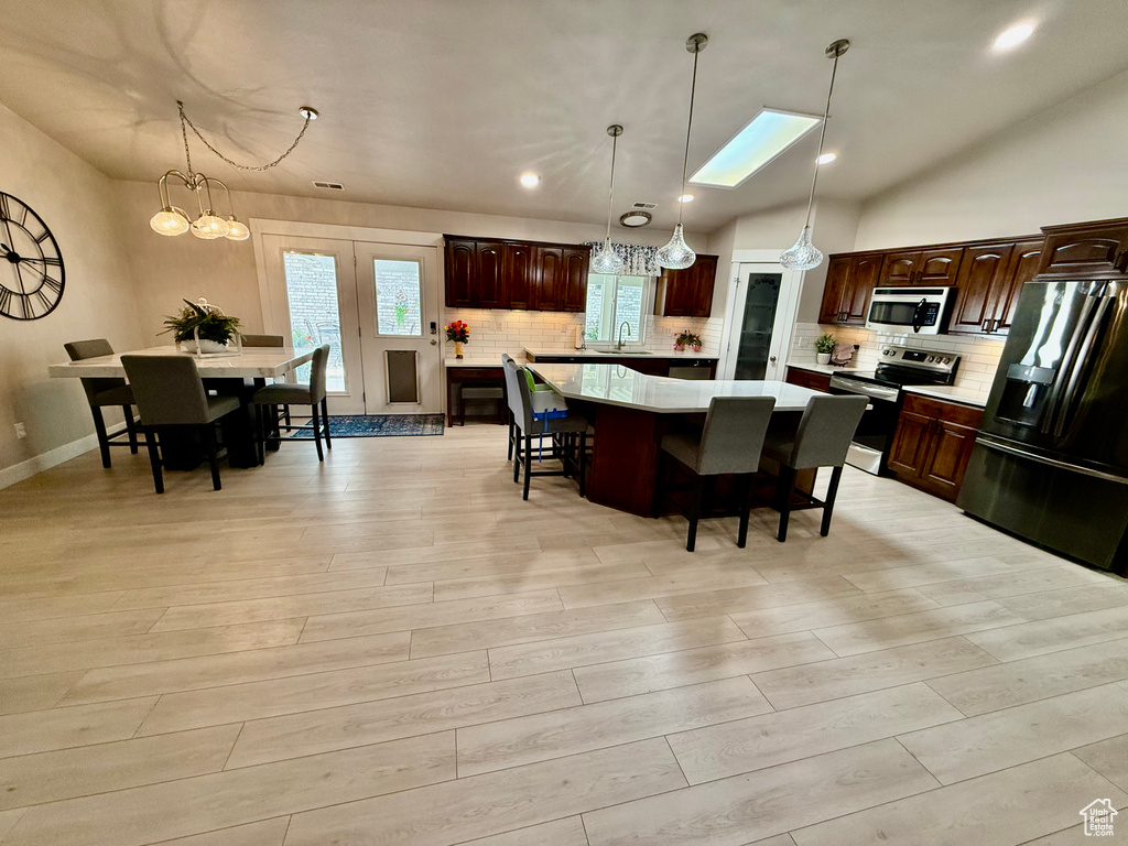239 BRYCE DR Kaysville, UT 84037