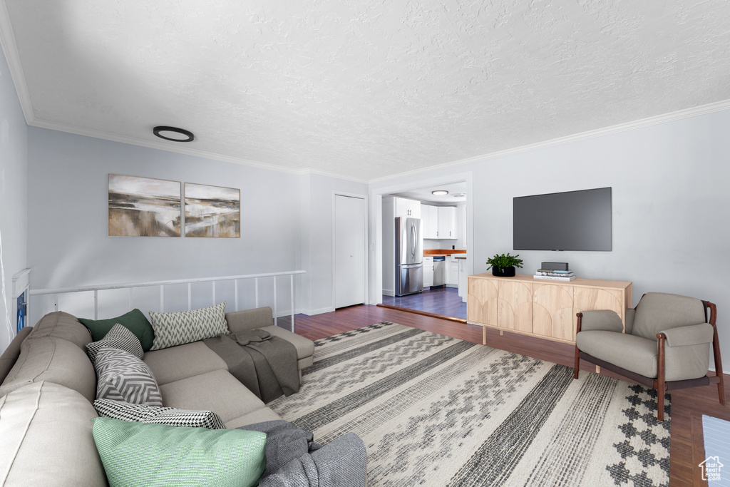Photo 4 for MLS #2110182 at 4257 S Morris St