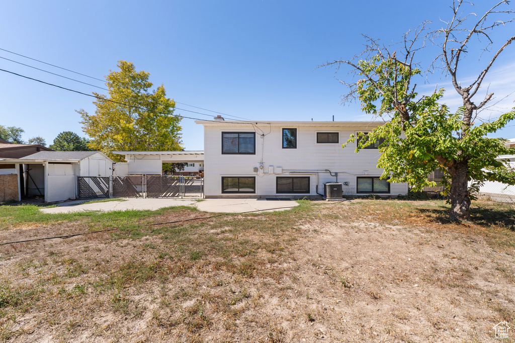 Photo 23 for MLS #2110182 at 4257 S Morris St