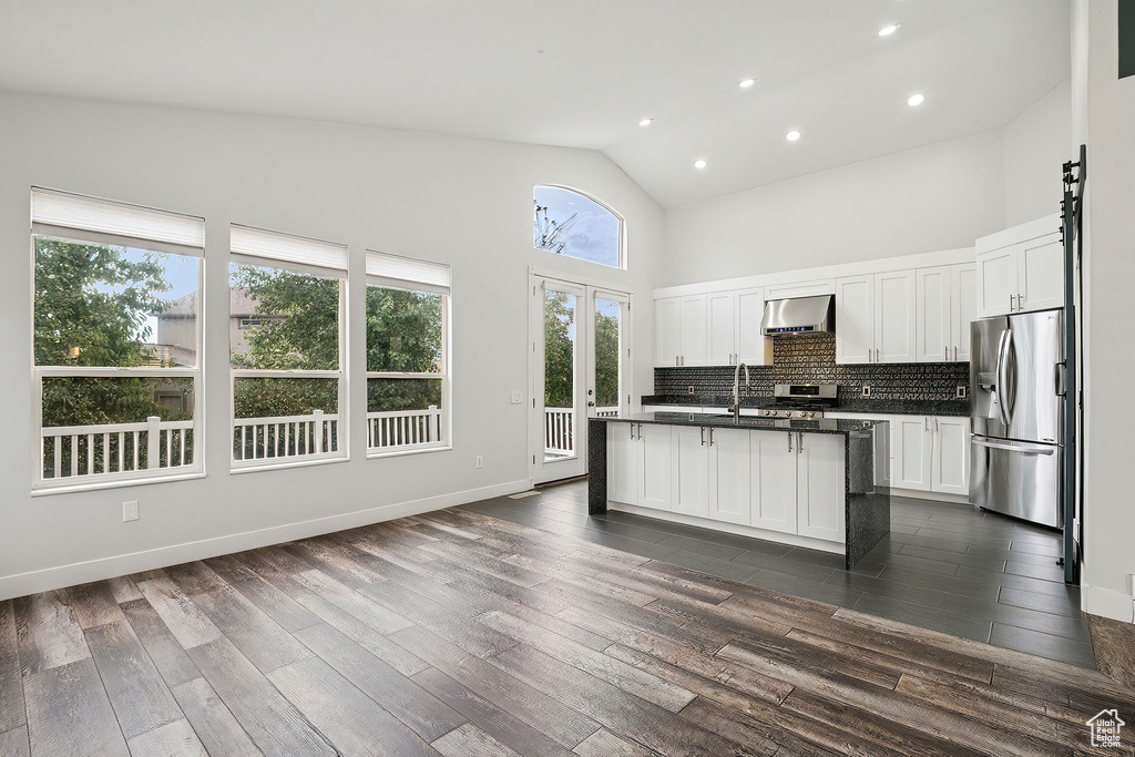 9297 S AVIGNON PL West Jordan, UT 84088