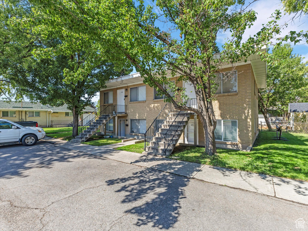Photo 15 for MLS #2110201 at 1194 N 200 West
