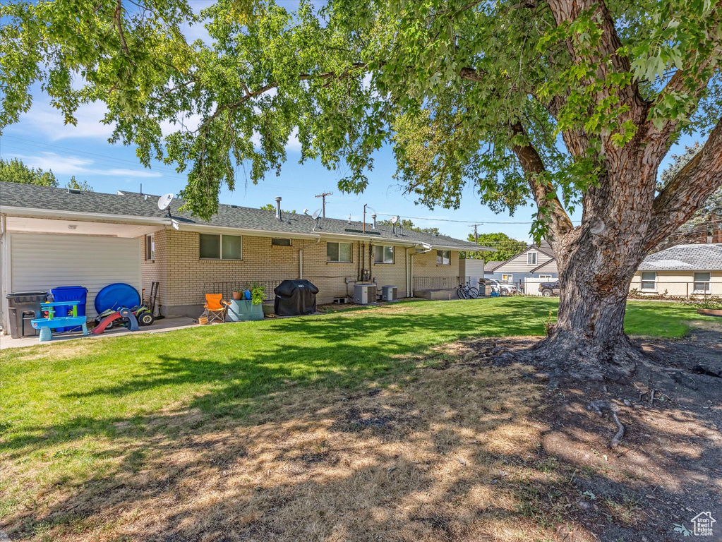 Photo 14 for MLS #2110201 at 1194 N 200 West