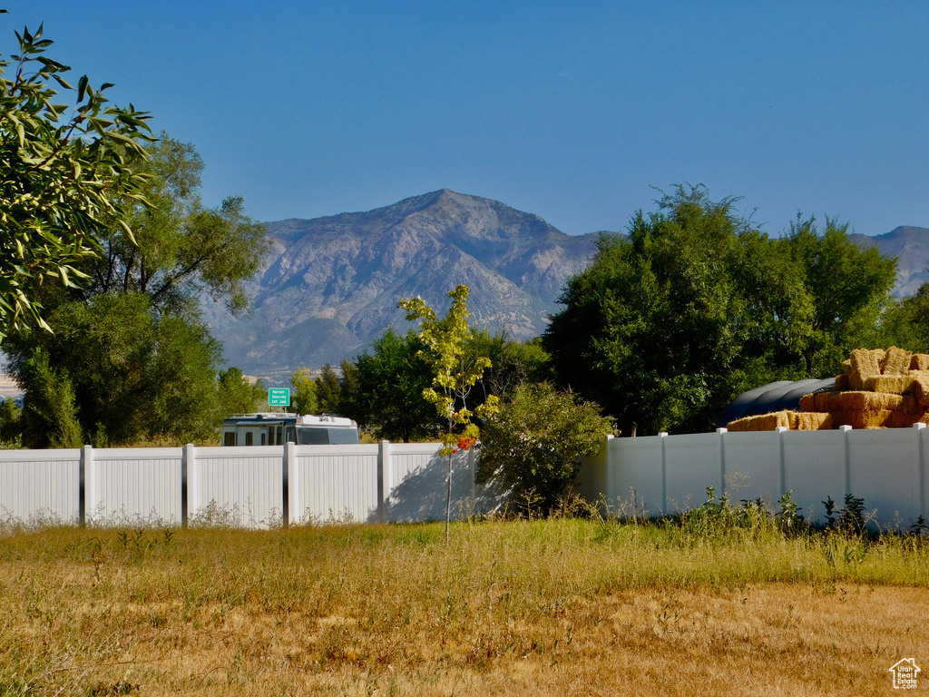 Photo 6 for MLS #2110216 at 1660 W 700 South
