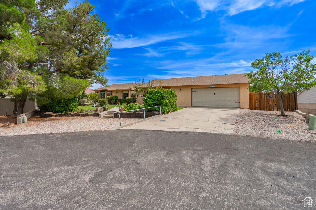 Photo 2 for MLS #2110223 at 3059 Bayberry Cir