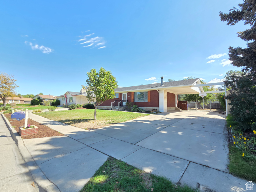 Photo 2 for MLS #2110225 at 7593 S Casa Grande Cir