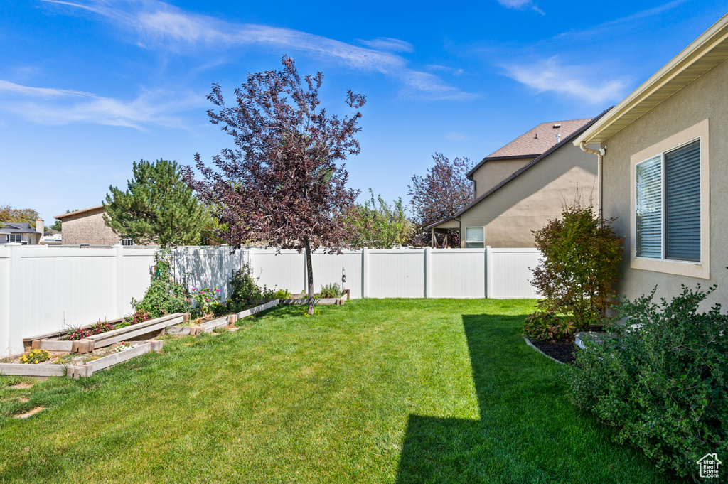 Photo 31 for MLS #2110232 at 2534 W Adelaide Dr