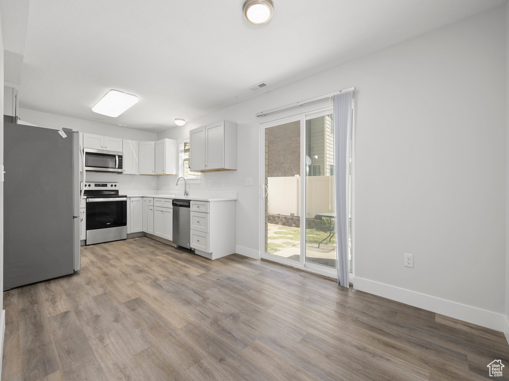 Photo 5 for MLS #2110236 at 1417 S 1420 East
