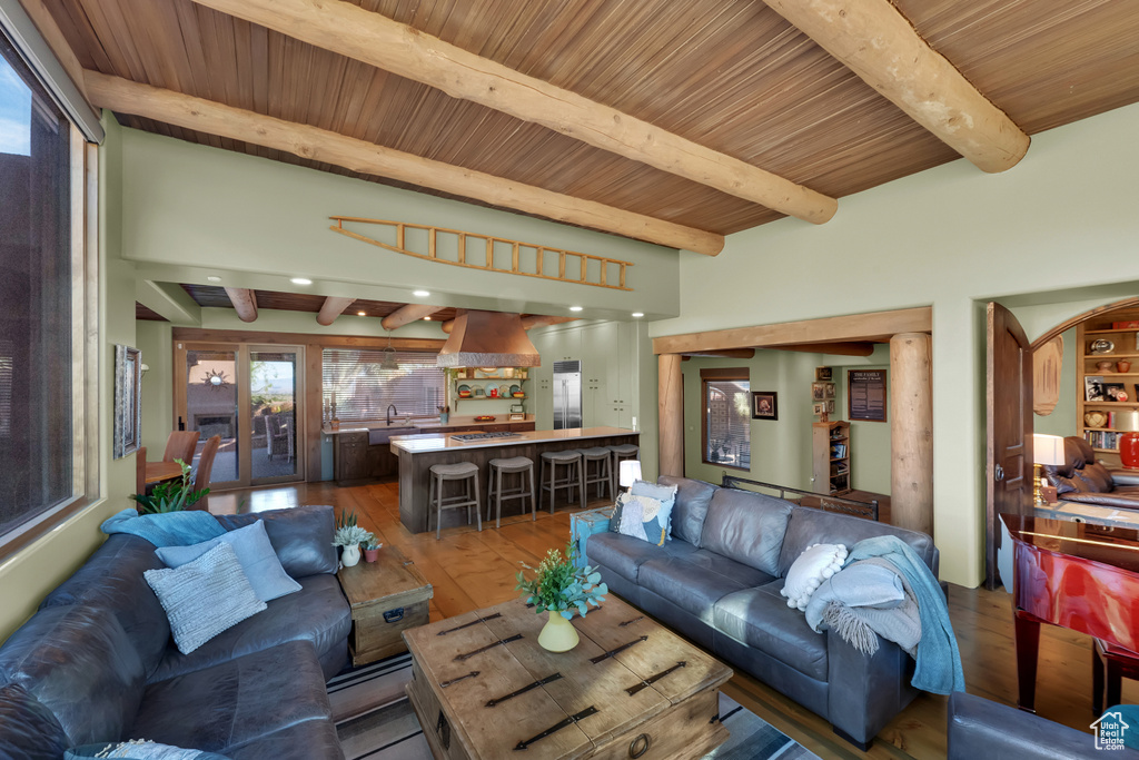 Photo 15 for MLS #2110249 at 1060 W Wintook Dr