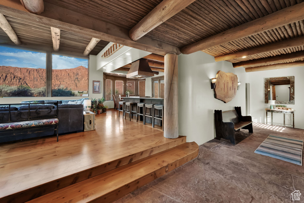 Photo 6 for MLS #2110249 at 1060 W Wintook Dr